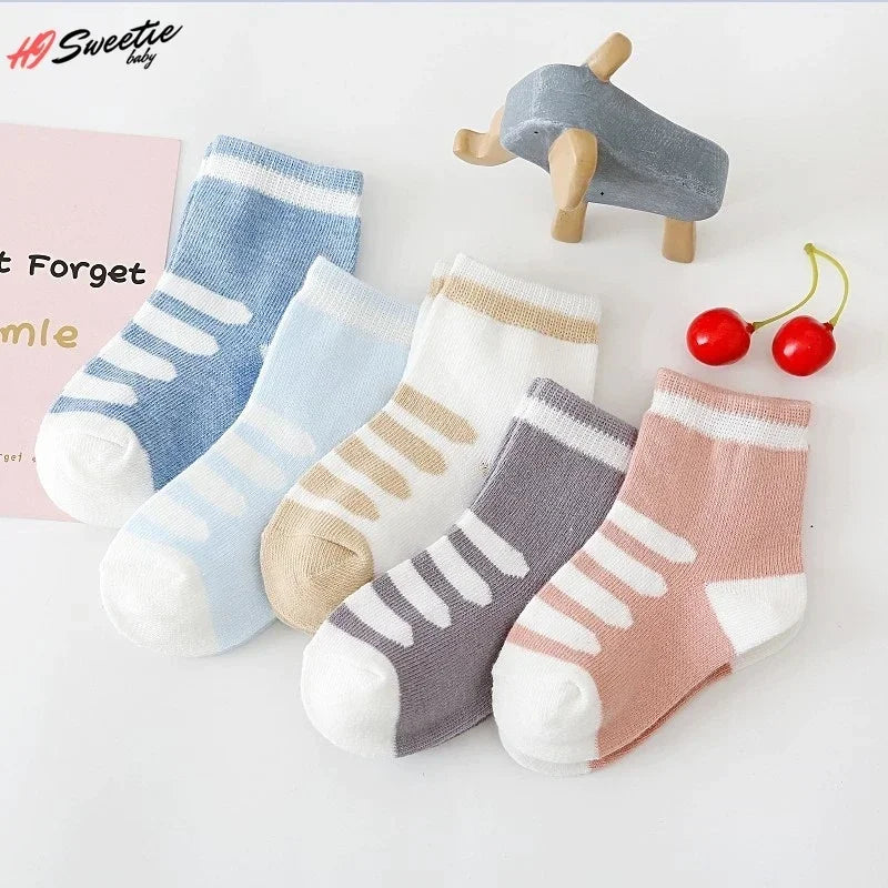 Kit de Meias Infantis Baby Life - Conforto e Estilo com Desenhos Adoráveis